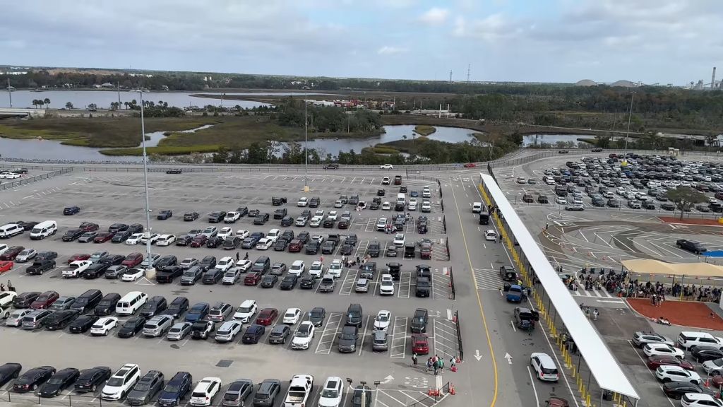 JAXPORT cruise parking