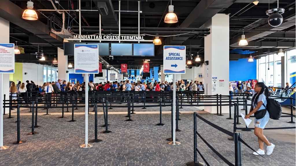 Manhattan cruise terminal (3)