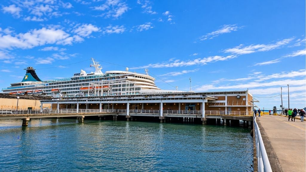 Port of Charleston Cruise Parking - Union Pier